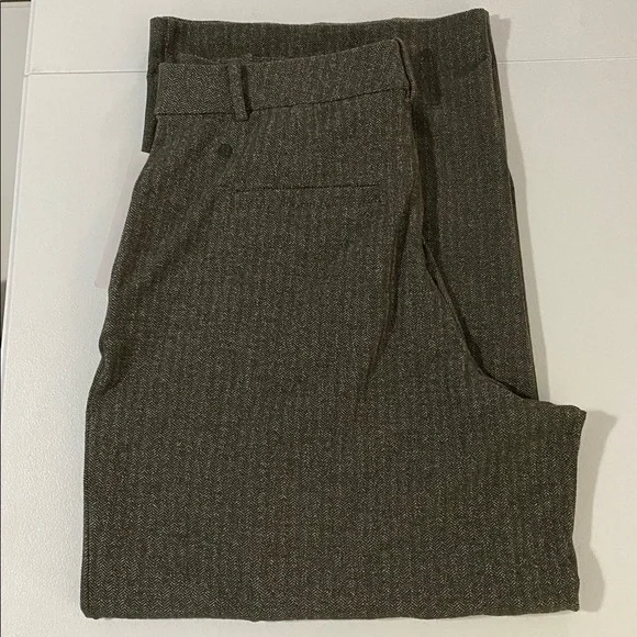 Lululemon - Daydrift High Rise Trouser *Short *Herringbone - NWT - Picture 2 of 8